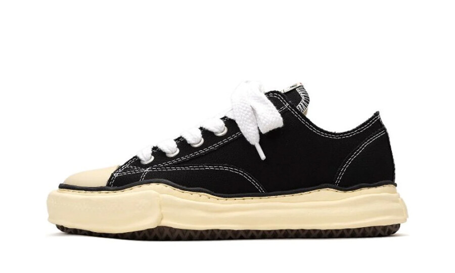 Shoes image