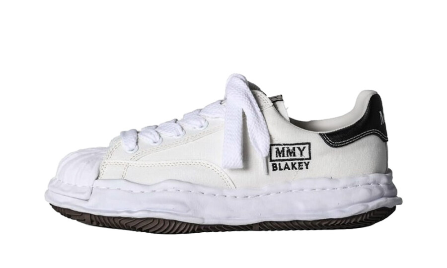 Shoes image